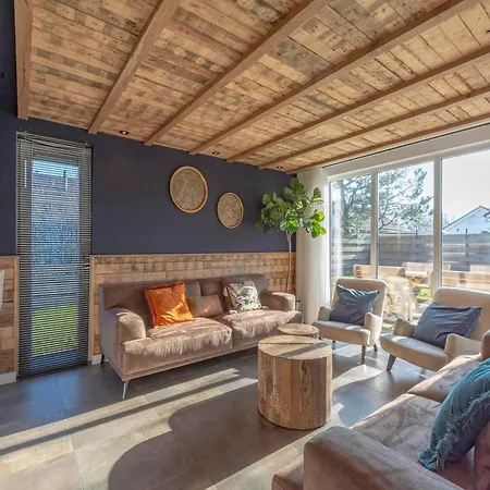 Villa Near Dutch Dunes With Sun-Facing Garden