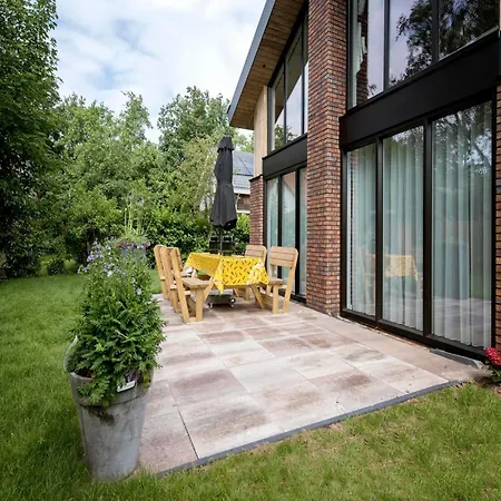 Villa Near Dutch Dunes With Sun-Facing Garden Villa Julianadorp