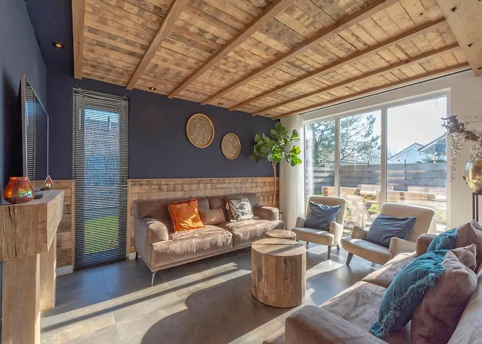 Villa Near Dutch Dunes With Sun-Facing Garden