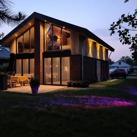 Villa Near Dutch Dunes With Sun-Facing Garden * Julianadorp